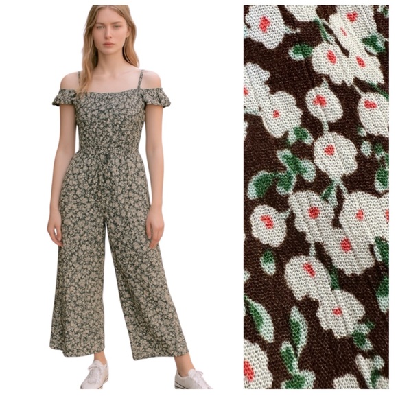 All in Favor Poppy Floral Wide Leg Spaghetti Strap Jumpsuit Size Medium Boho - Picture 1 of 11